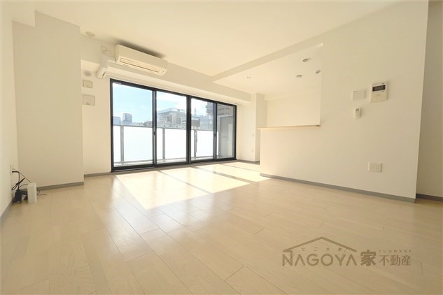 ＰＲＥＭＩＥＲ　ＩＭＭＥＵＢＬＥ リビング