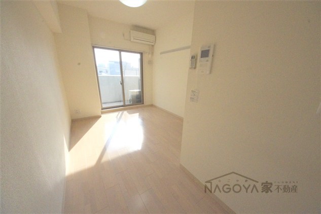 フローライト上前津 リビング