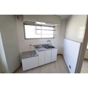 ママビル キッチン