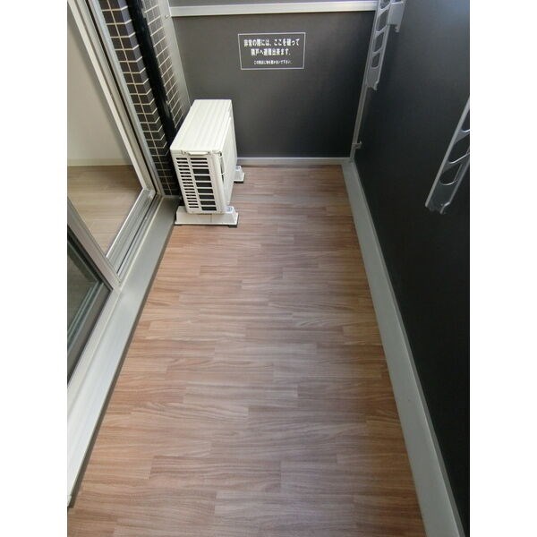 ディアレイシャス浅間町Ⅲ ベランダ