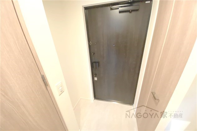 メイクス名駅南Ⅱ 玄関