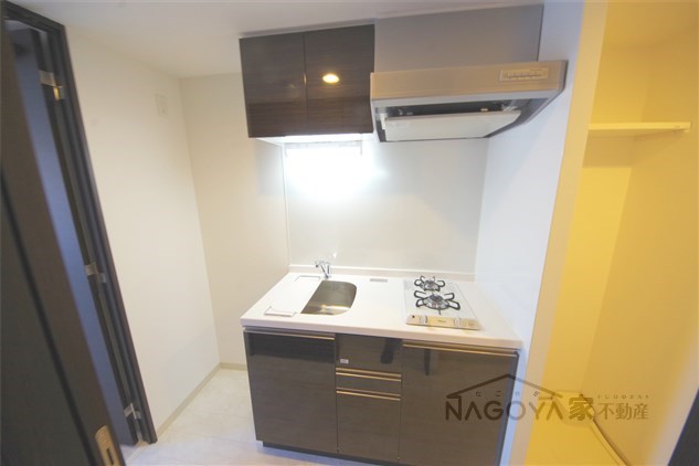 エステムコート名古屋新栄Ⅱアリーナ キッチン