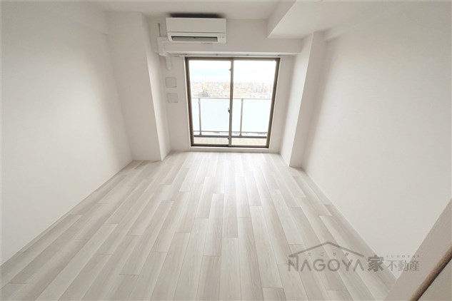 エスリード新栄グランラグジェ リビング