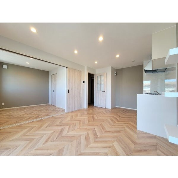 Sugarloaf　Park浅間町 リビング