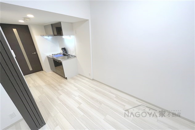 エステムコート名古屋ルノン リビング