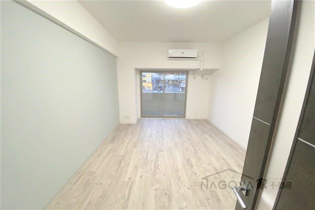 SOU大須 リビング