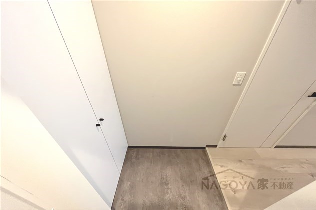 スリーアイランドタワー久屋大通 玄関