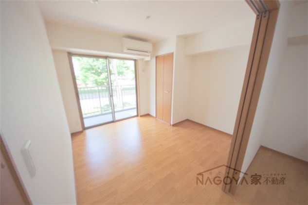 ガーディアン白金 ベッドルーム