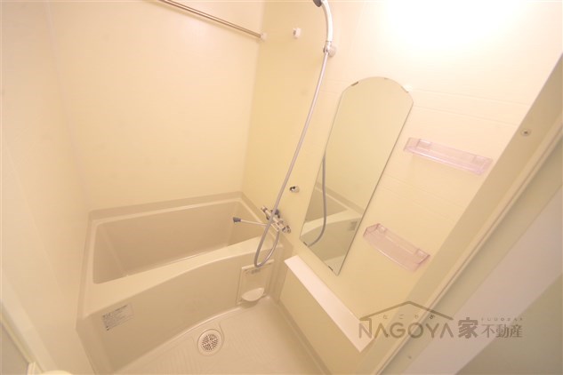 プレサンス新栄ユリシス 風呂画像