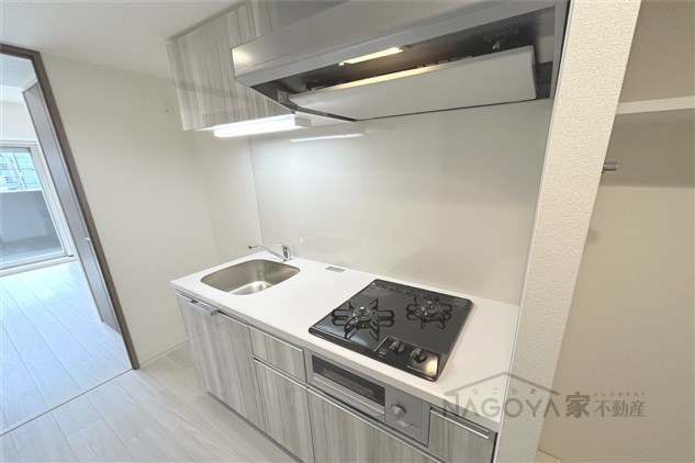 プレサンス新栄ユリシス キッチン