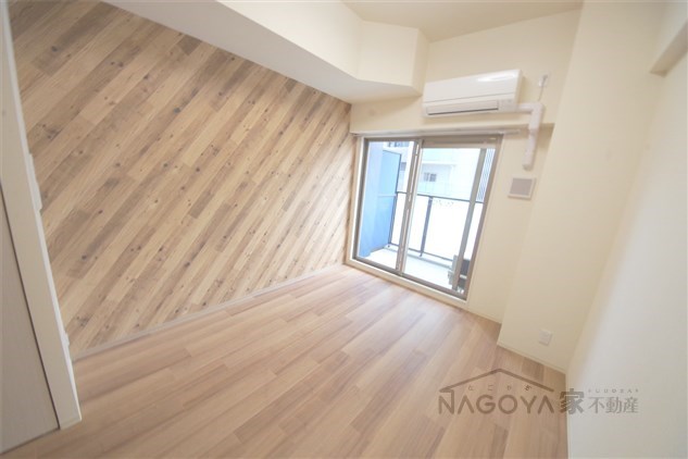 プレサンス鶴舞駅前レジス ベッドルーム