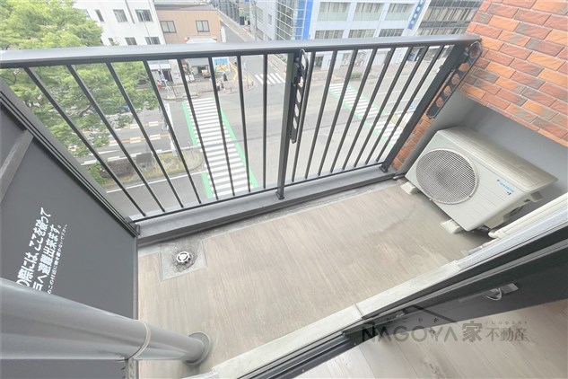 The　9th　Residence　Sakae　Side ベランダ