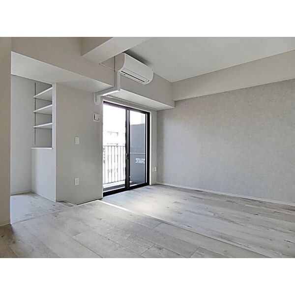 The　9th　Residence　Sakae　Side ベランダ