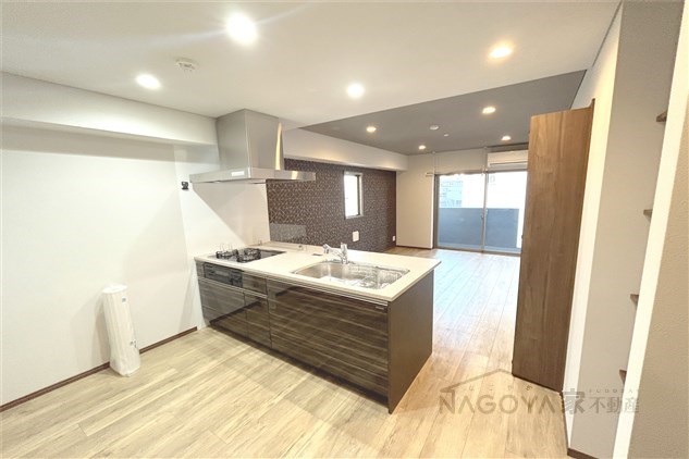 C・P・Pure隼人町 リビング