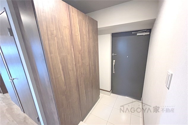 C・P・Pure隼人町 玄関