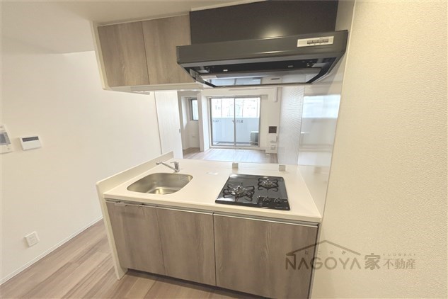 プレサンス今池駅前フェルディノ キッチン