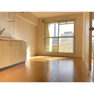 イエローハウス栄 リビング