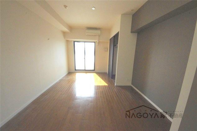 グラヴィス鶴舞 リビング