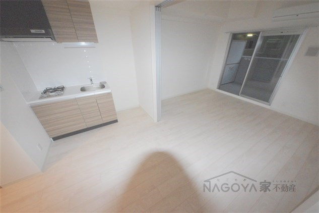 プレサンスTHE高岳 リビング