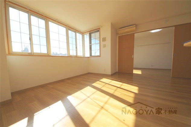 REPOSER名駅南 リビング