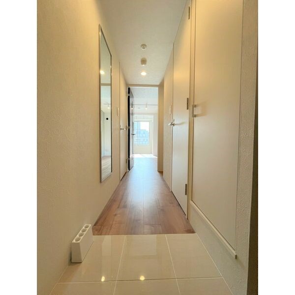 quador今池EAST 玄関