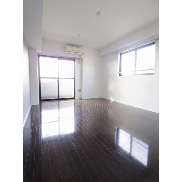 プロシード瑞穂 リビング