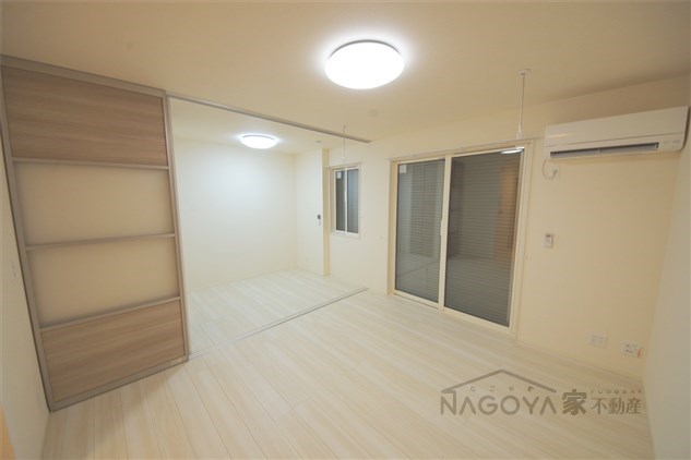 サニーコート平和 リビング