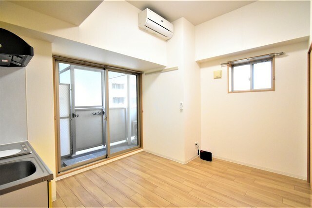 ラ・ルーシュ泉 リビング