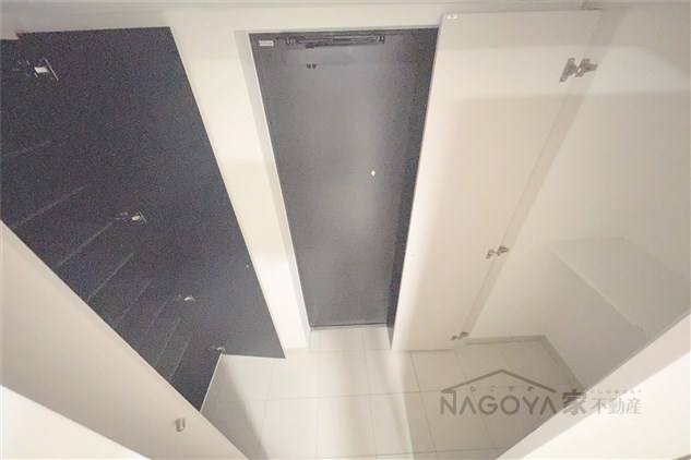 プレイス白壁 玄関