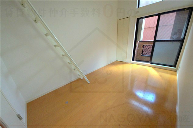 Ｌｏｆｔ３千種 リビング