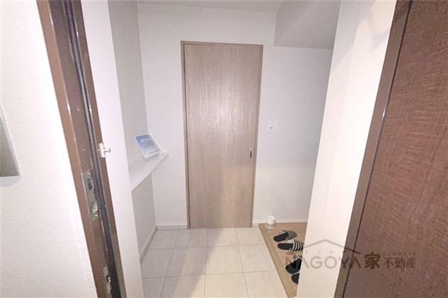 RAXA覚王山 玄関