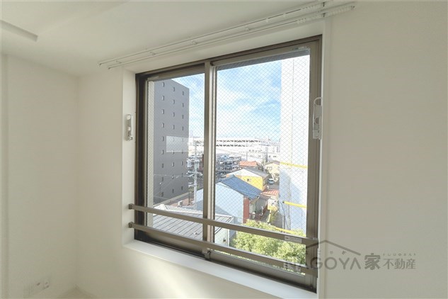 クレストタップ大曽根 ベランダ