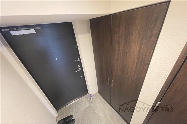パークアクシス名古屋山王橋 玄関