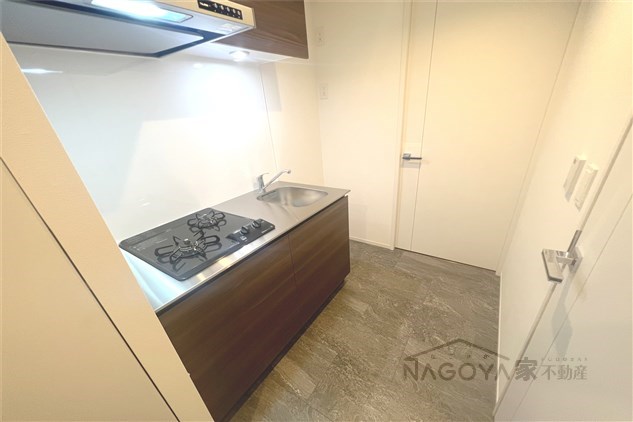 シーズンフラッツ千種 キッチン