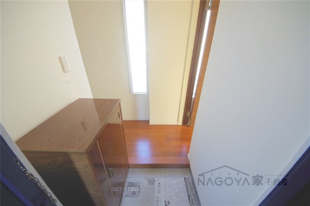 メゾン吾妻 玄関