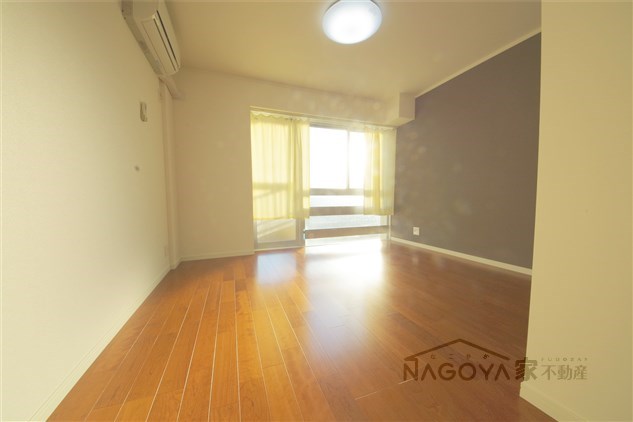 メゾン吾妻 リビング