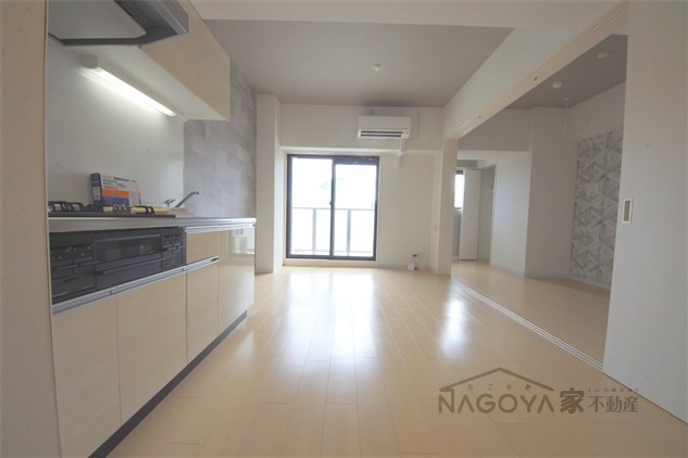 VERITAS IZUMI リビング