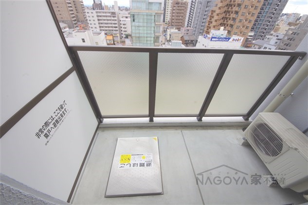 VERITAS IZUMI ベランダ