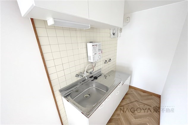 松仙堂ビル キッチン