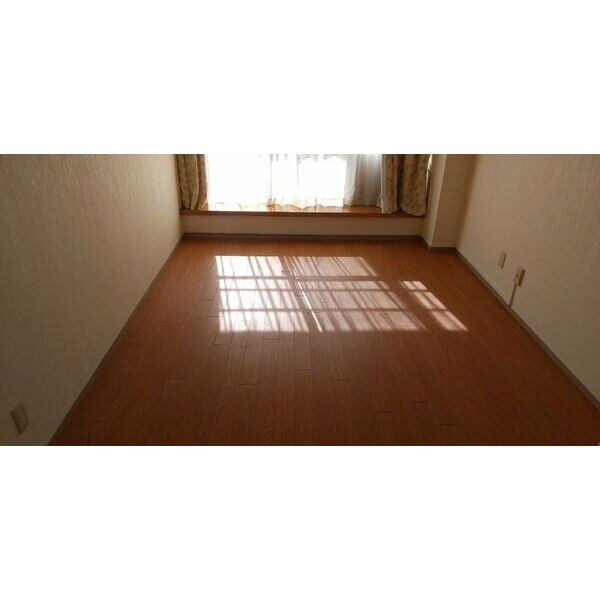 ドミール東山 ベッドルーム