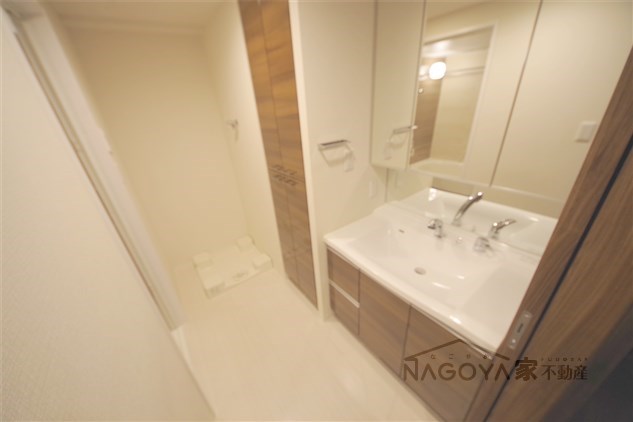 プレサンスロジェ上前津駅前 その他3