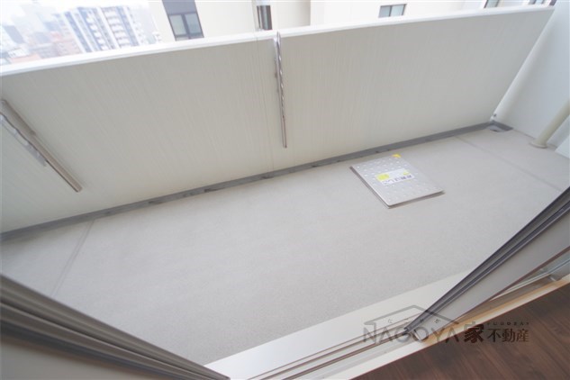 プレサンスロジェ上前津駅前 ベランダ