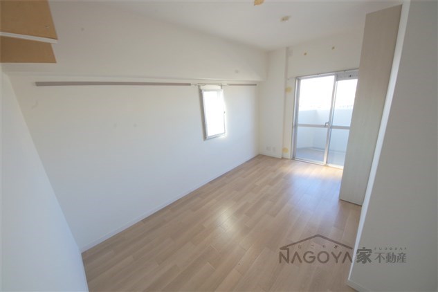 ウェルフォート幸川 ベッドルーム