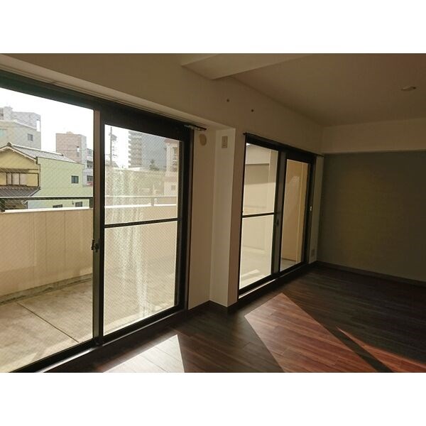 アピエス尾頭橋 ベランダ