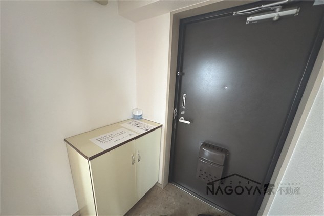 アイルモネ山手 玄関