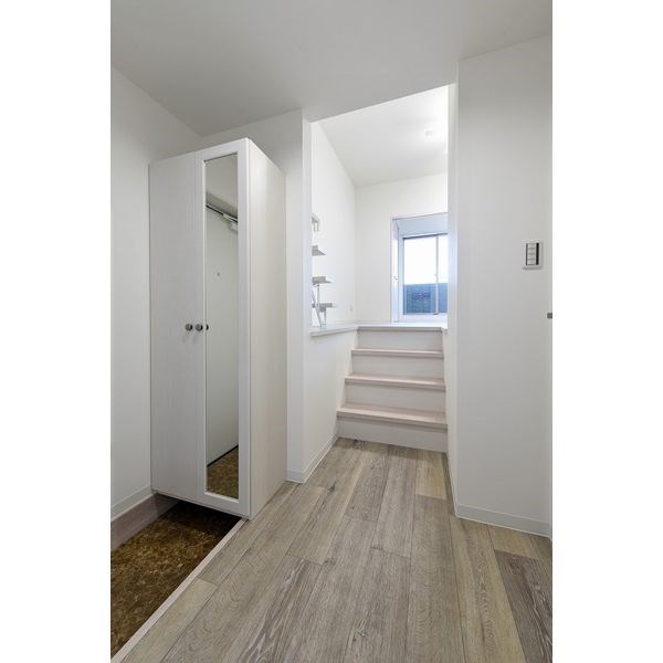 FAMILY STAGE川名Ⅱ 玄関