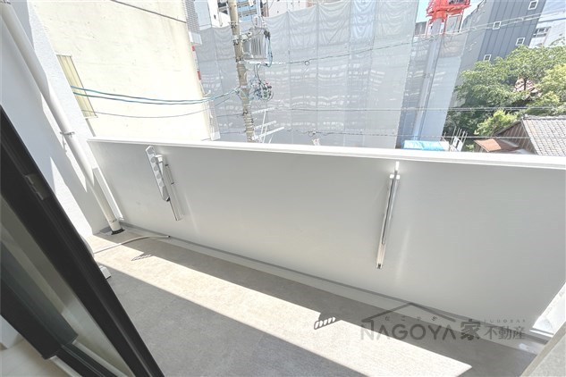 KAYA　MEIEKI ベランダ