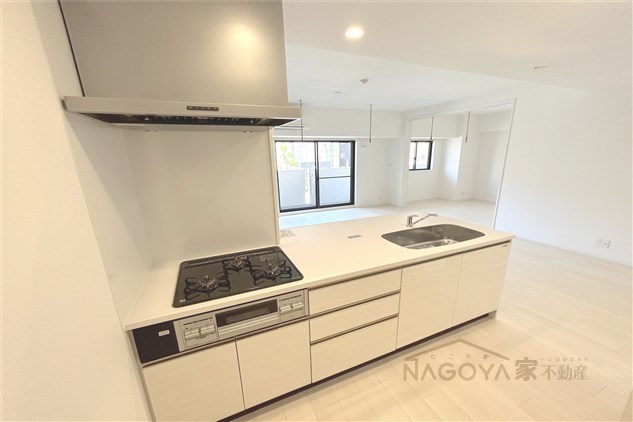 KAYA　KIKUI キッチン