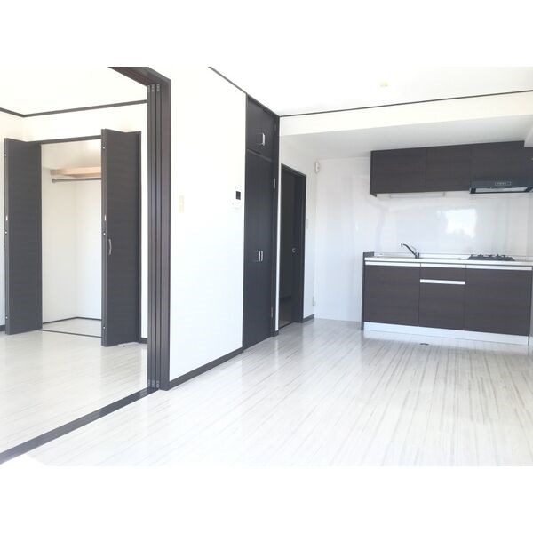 良和第１マンション リビング