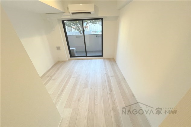 S-RESIDENCE上前津駅前 リビング